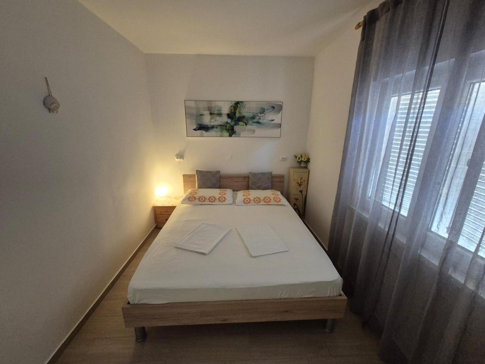 Apartman Davorka Karlobag Exterior photo